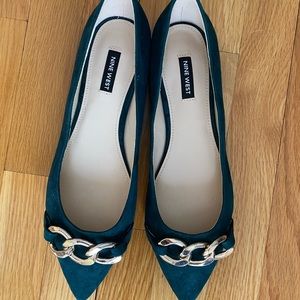 Nine West Brinks pointed toe flats